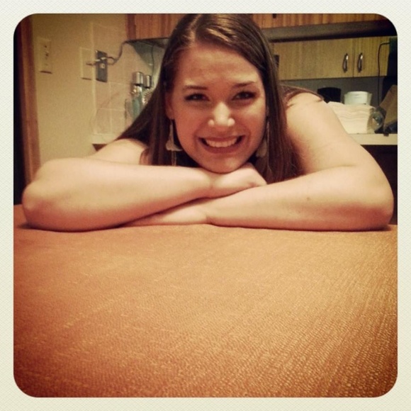 Meet your Posher, Kisa - Picture 1 of 4